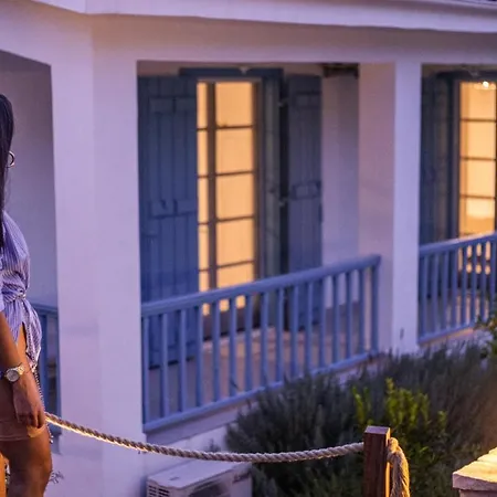 Orama : Sea To Sky Villa